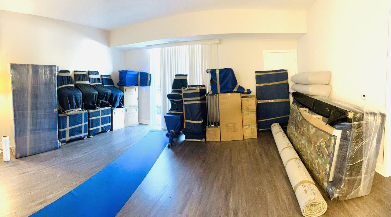 LifeTime Movers living room packed and ready